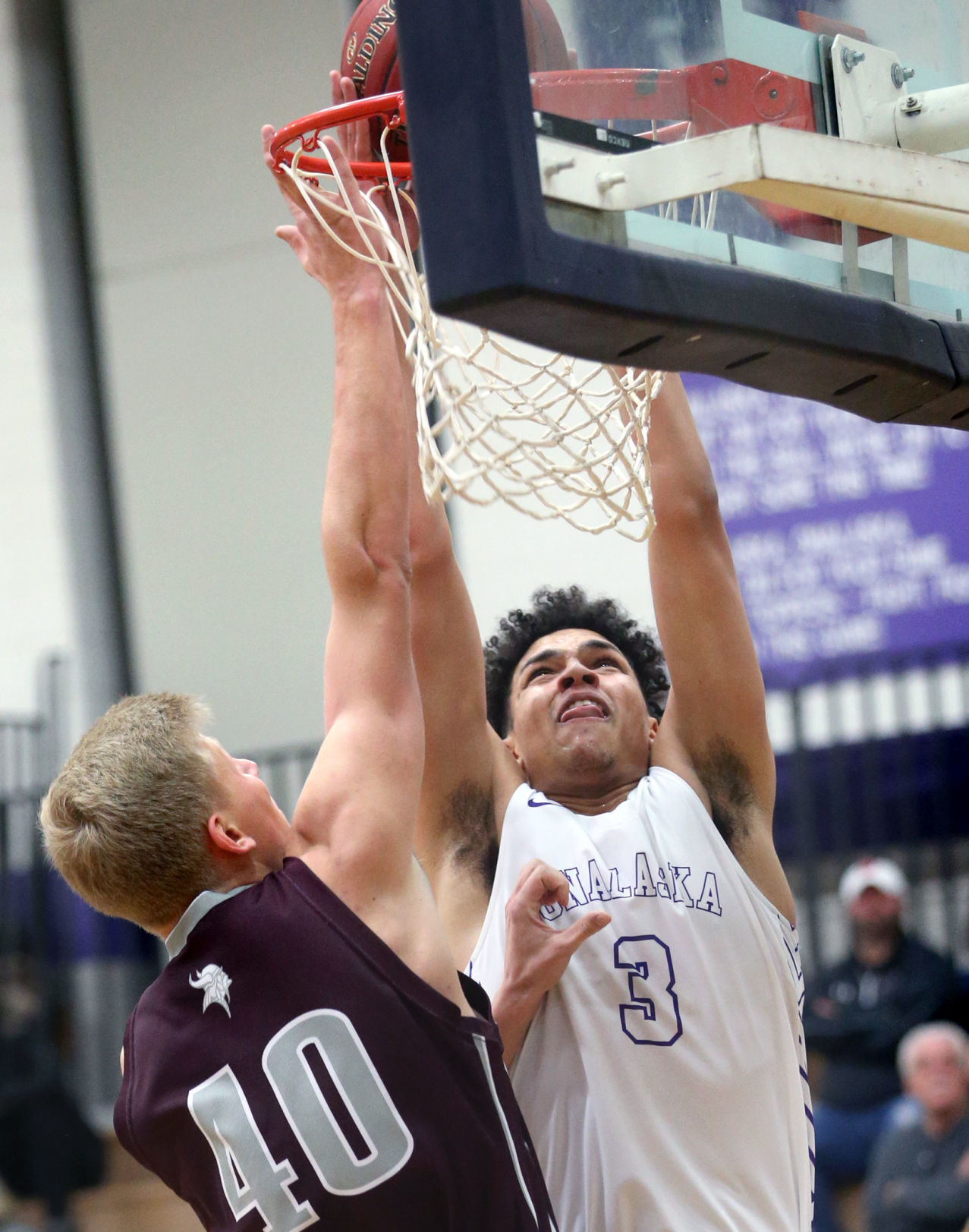 January 24: Holmen vs. Onalaska